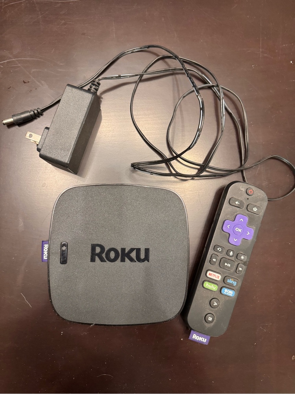 Roku 4660X2 Streaming Hub in Black with Purple Tag